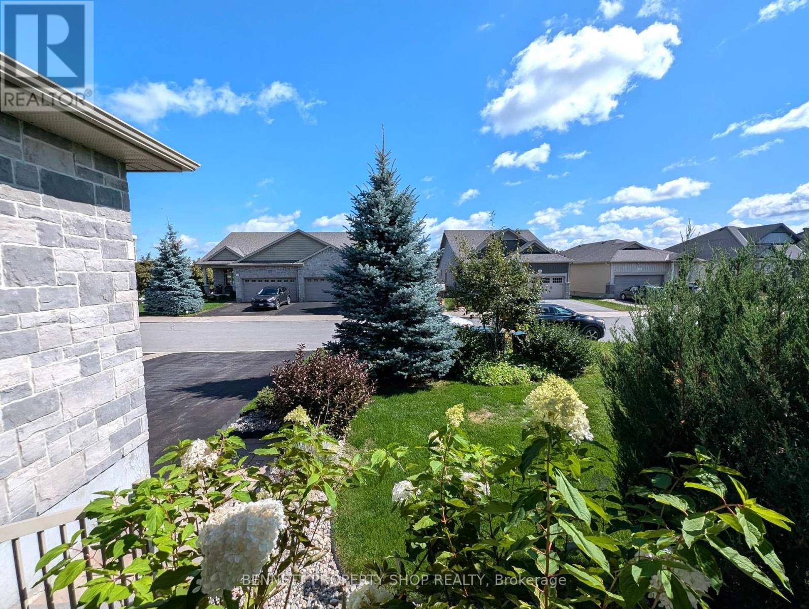 259 Shinny Avenue, Ottawa, Ontario K2V 0B9 - Photo 2 - X13756712