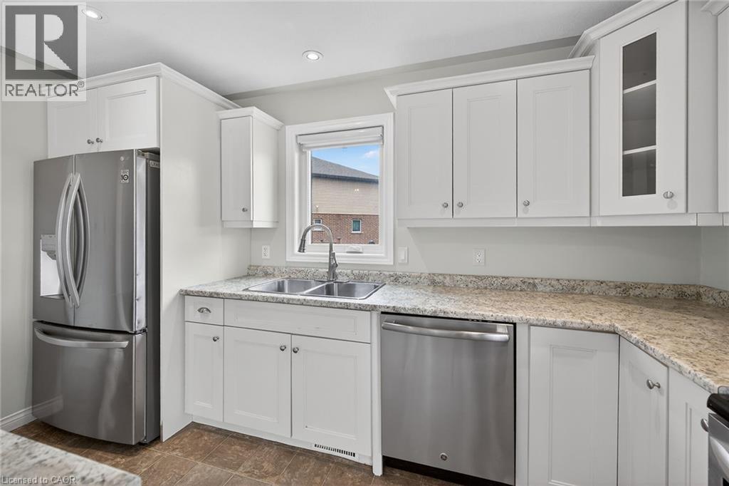 98 Macneil Court, Hagersville, Ontario  N0A 1H0 - Photo 12 - 40861581