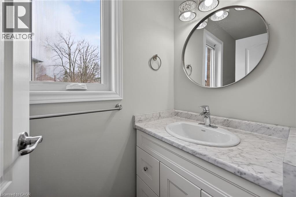 98 Macneil Court, Hagersville, Ontario  N0A 1H0 - Photo 15 - 40861581