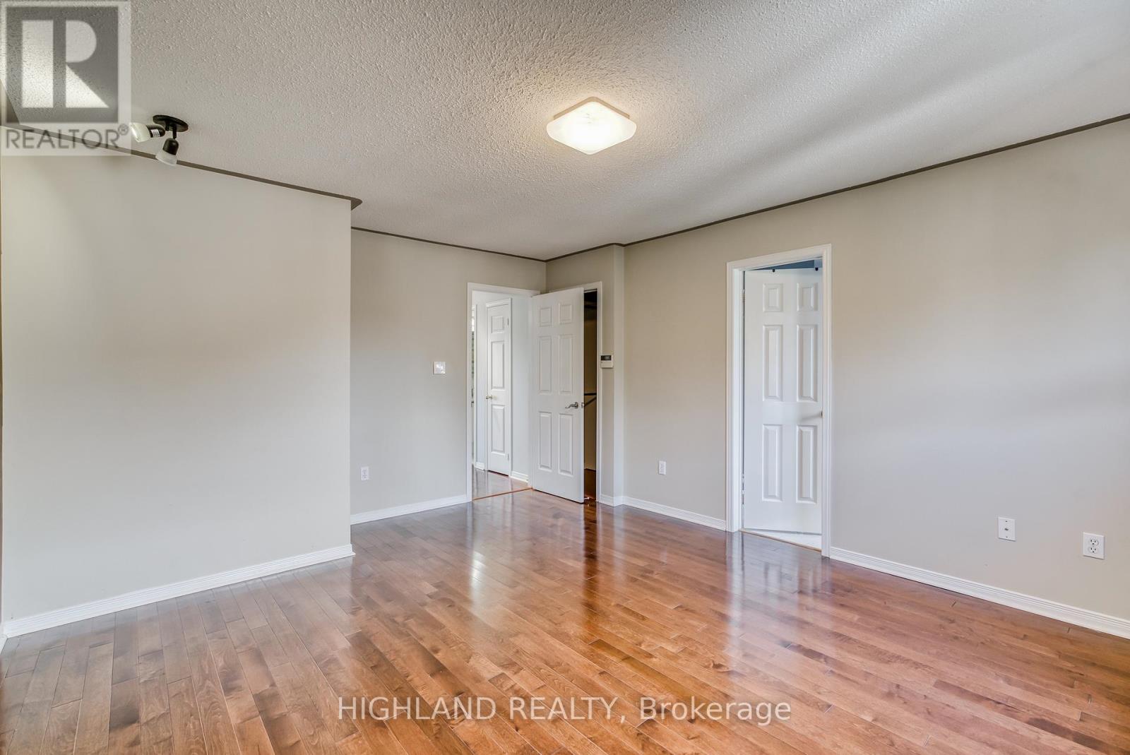 5898 Manzanillo Crescent, Mississauga, Ontario  L5M 6Y6 - Photo 17 - W13757780