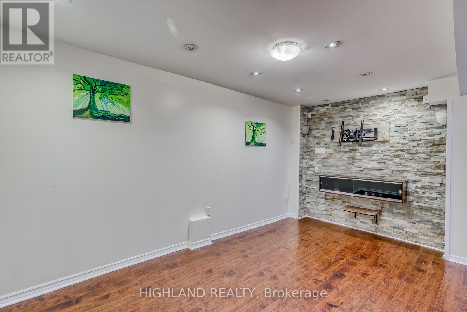 5898 Manzanillo Crescent, Mississauga, Ontario  L5M 6Y6 - Photo 25 - W13757780