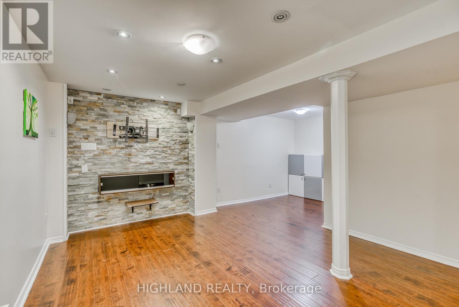 5898 Manzanillo Crescent, Mississauga, Ontario  L5M 6Y6 - Photo 26 - W13757780