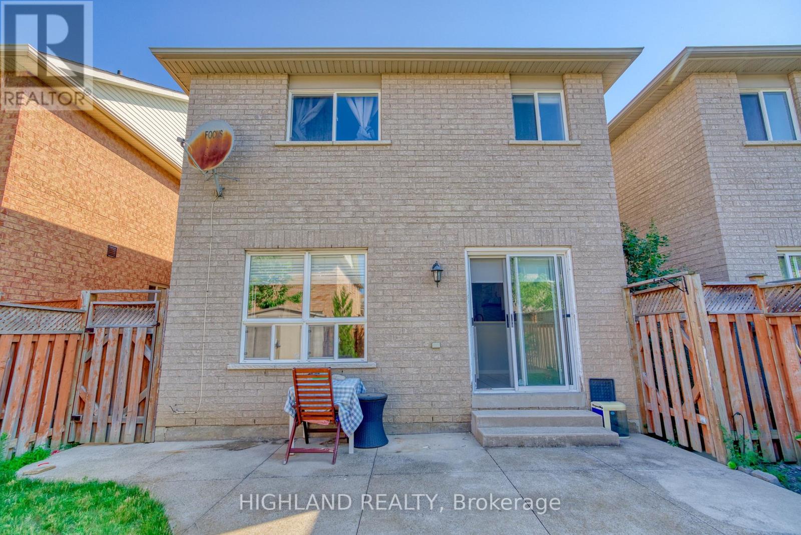 5898 Manzanillo Crescent, Mississauga, Ontario  L5M 6Y6 - Photo 34 - W13757780