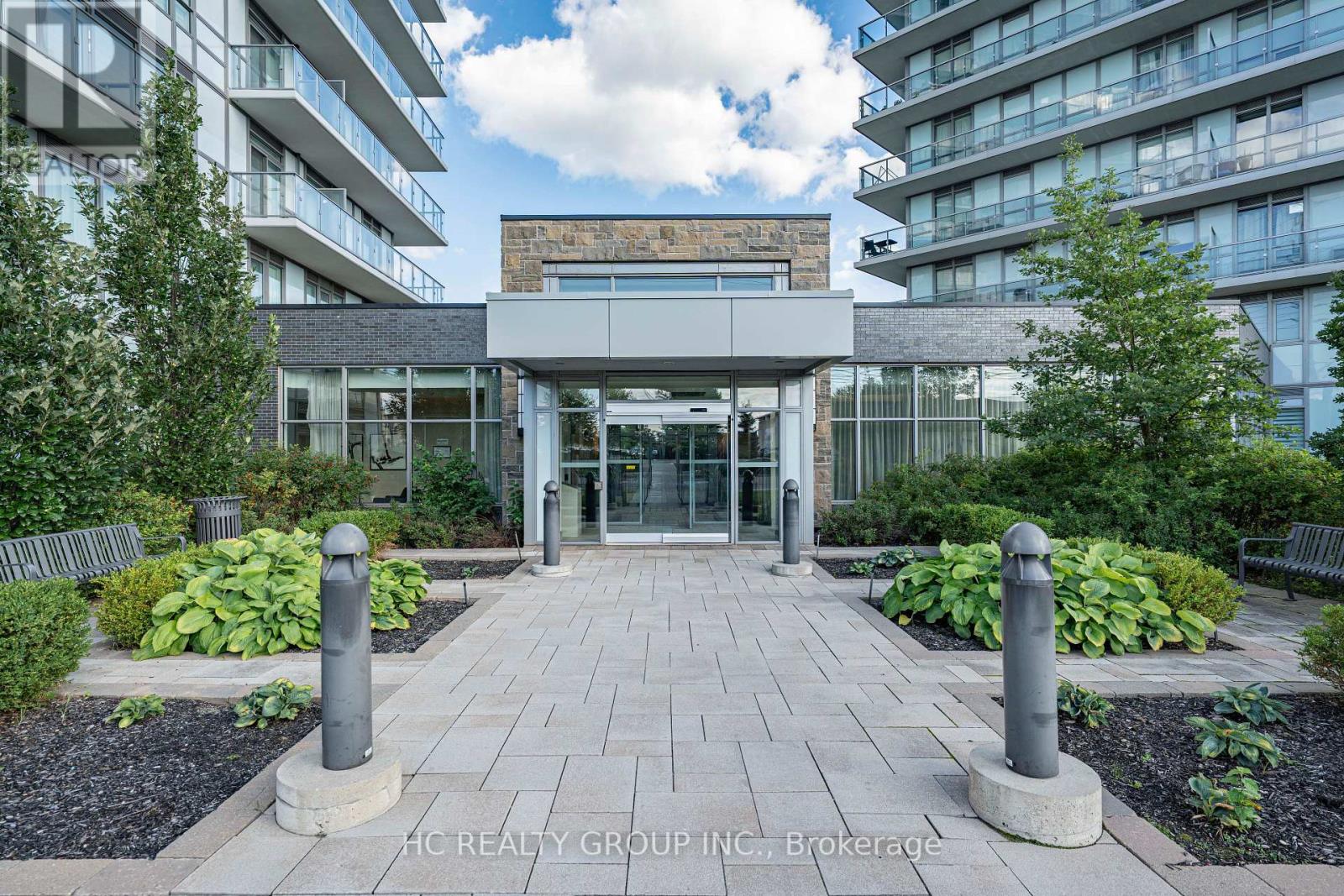 1008 - 4633 Glen Erin Drive, Mississauga, Ontario  L5N 3L3 - Photo 3 - W13757794