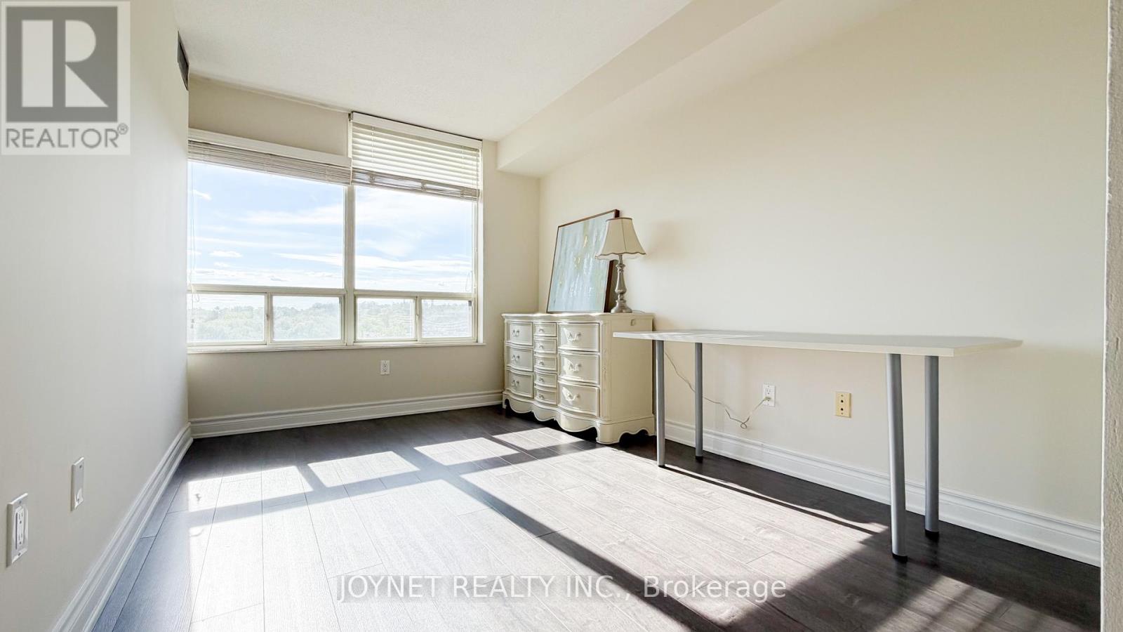 721 - 309 Major Mackenzie Drive E, Richmond Hill, Ontario  L4C 9V5 - Photo 4 - N13737424