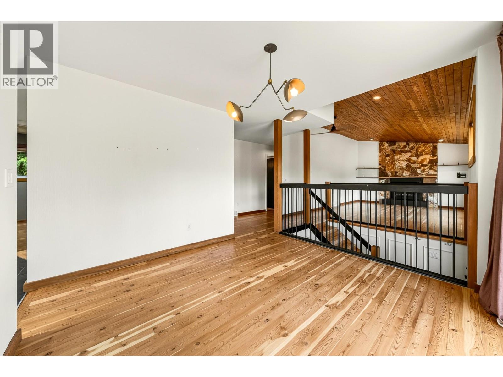 17 Parkland Drive, Fernie, British Columbia  V0B 1M5 - Photo 14 - 10395997