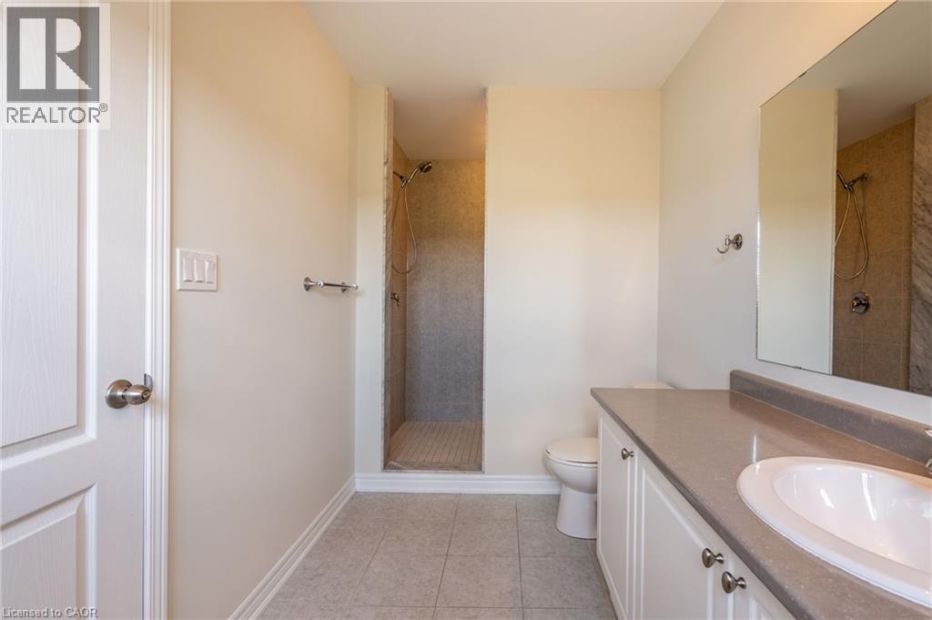 175 Lormont Boulevard, Stoney Creek, Ontario  L8J 0K1 - Photo 38 - 40861558