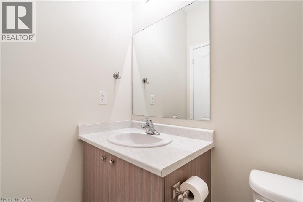 175 Lormont Boulevard, Stoney Creek, Ontario  L8J 0K1 - Photo 6 - 40861558