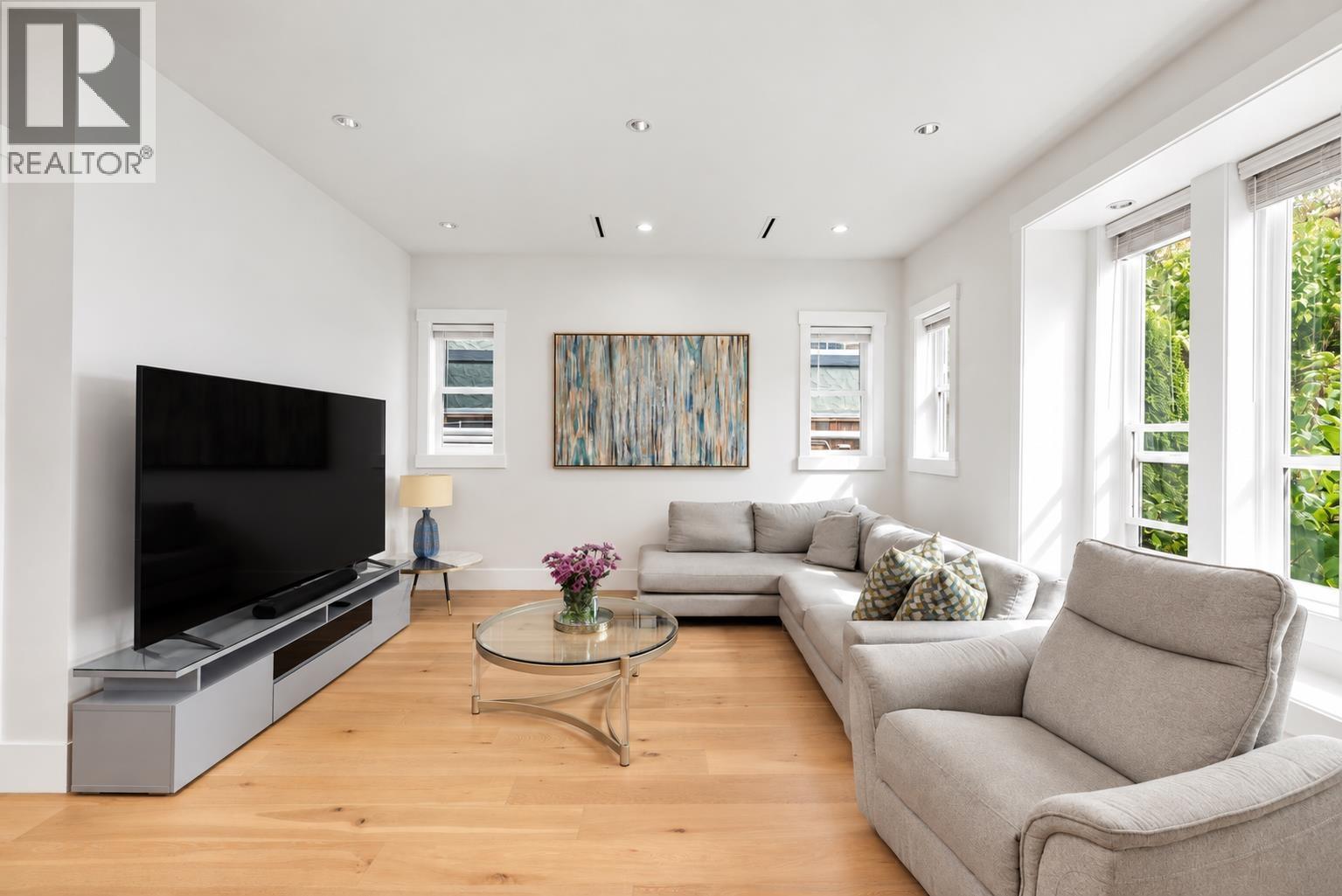 344 E 21 Street, North Vancouver, British Columbia  V7L 3B8 - Photo 8 - R3162587