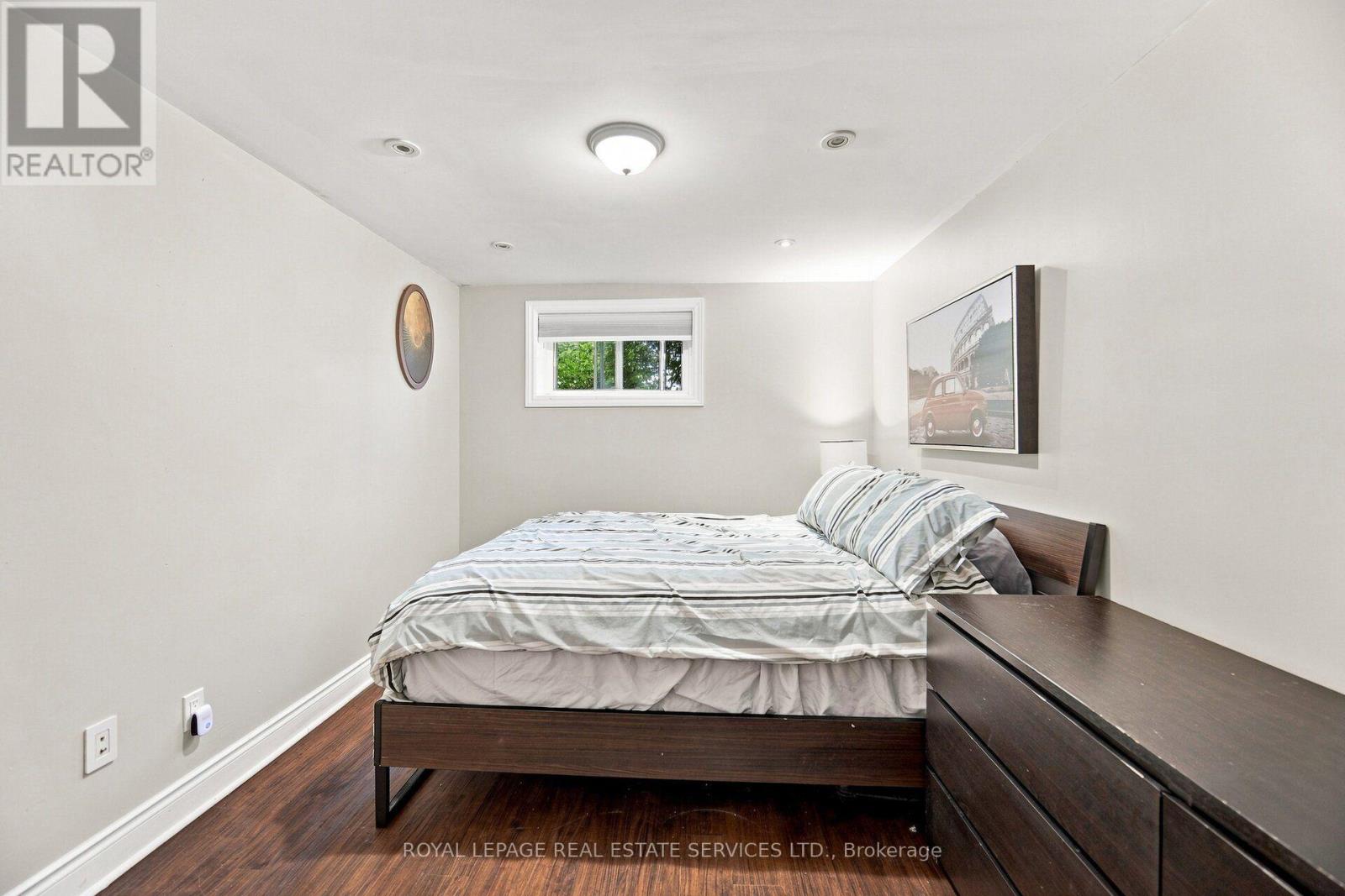15 Velma Drive, Toronto, Ontario  M8Z 2N2 - Photo 36 - W13757754