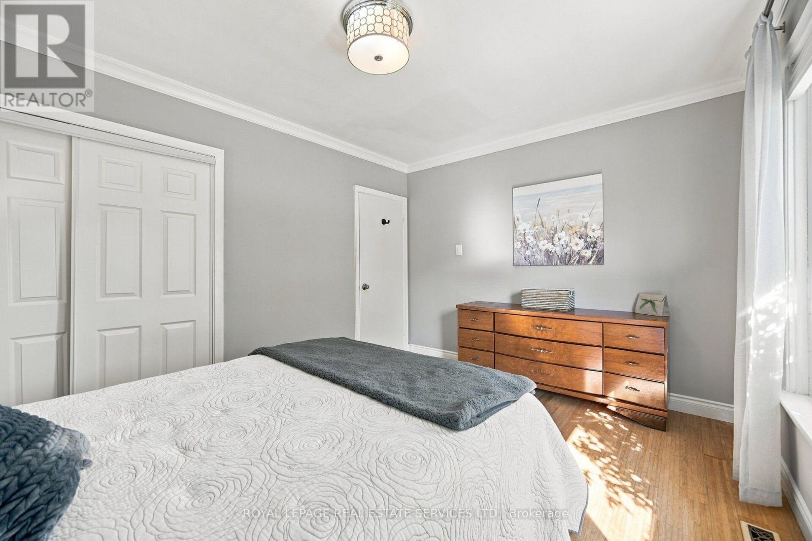 15 Velma Drive, Toronto, Ontario  M8Z 2N2 - Photo 20 - W13757754