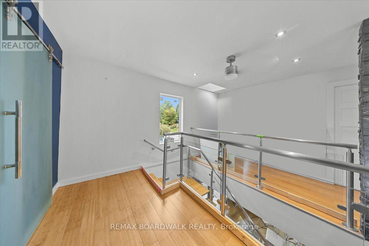 152 Duford Street, Ottawa, Ontario  K2L 6Z7 - Photo 13 - X13757814