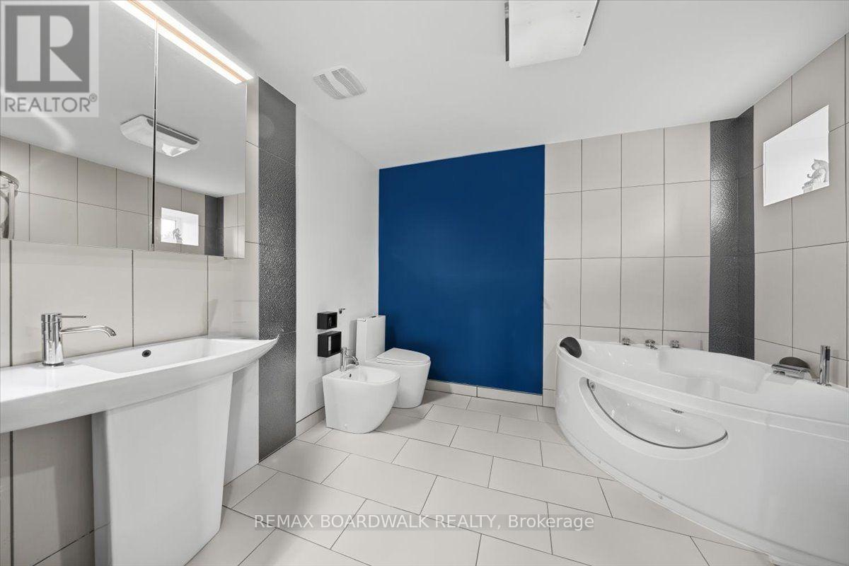 152 Duford Street, Ottawa, Ontario  K2L 6Z7 - Photo 17 - X13757814