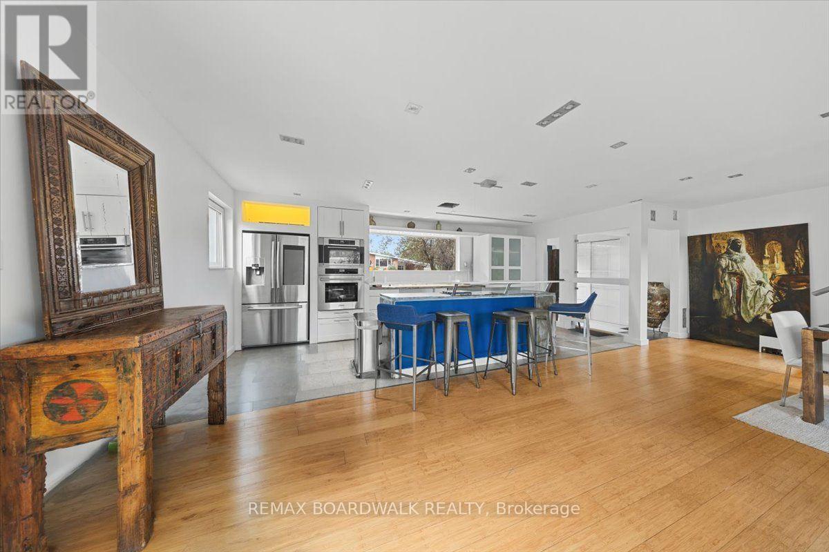 152 Duford Street, Ottawa, Ontario  K2L 6Z7 - Photo 4 - X13757814