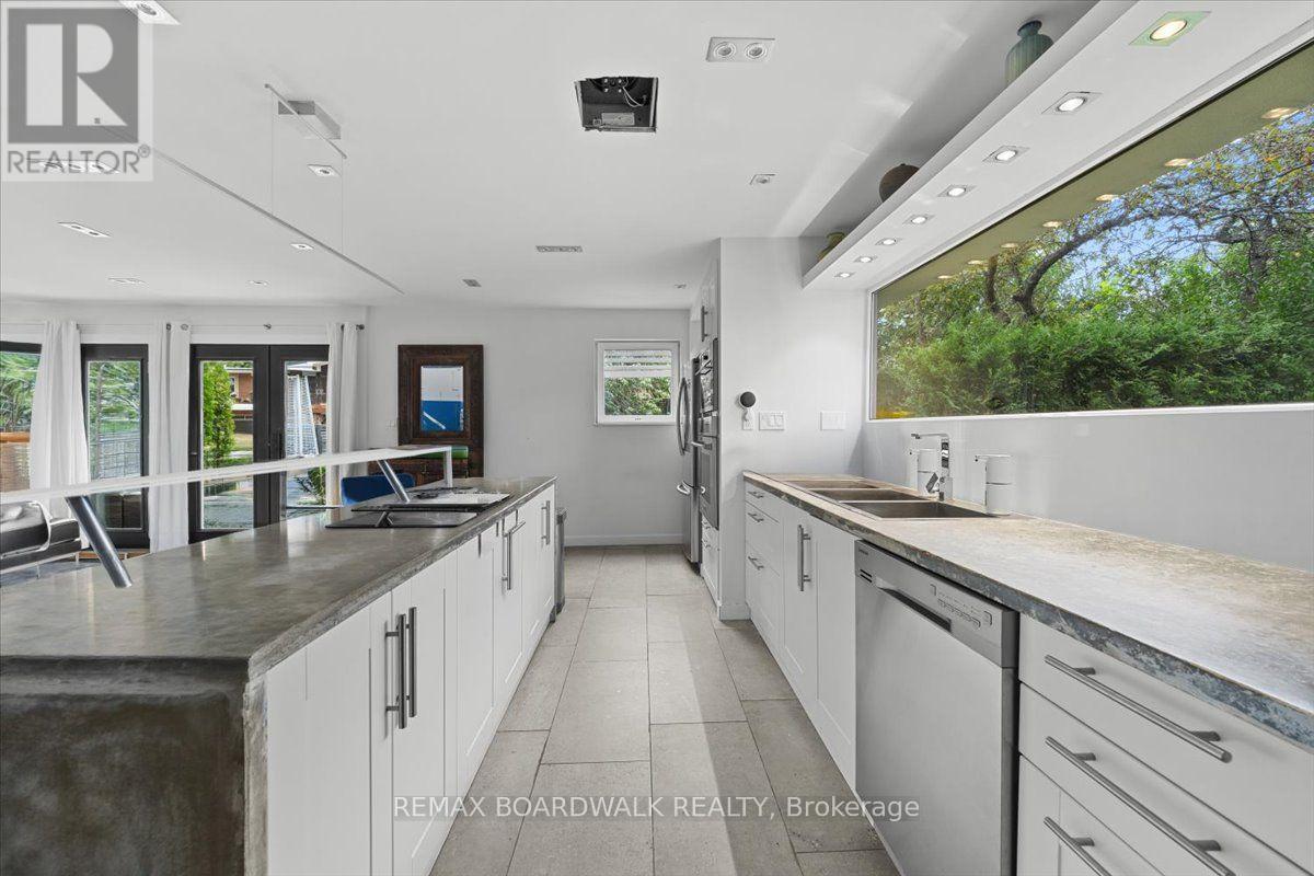 152 Duford Street, Ottawa, Ontario  K2L 6Z7 - Photo 7 - X13757814