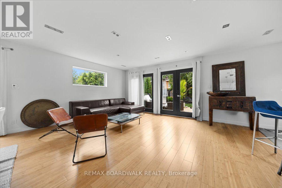 152 Duford Street, Ottawa, Ontario  K2L 6Z7 - Photo 9 - X13757814