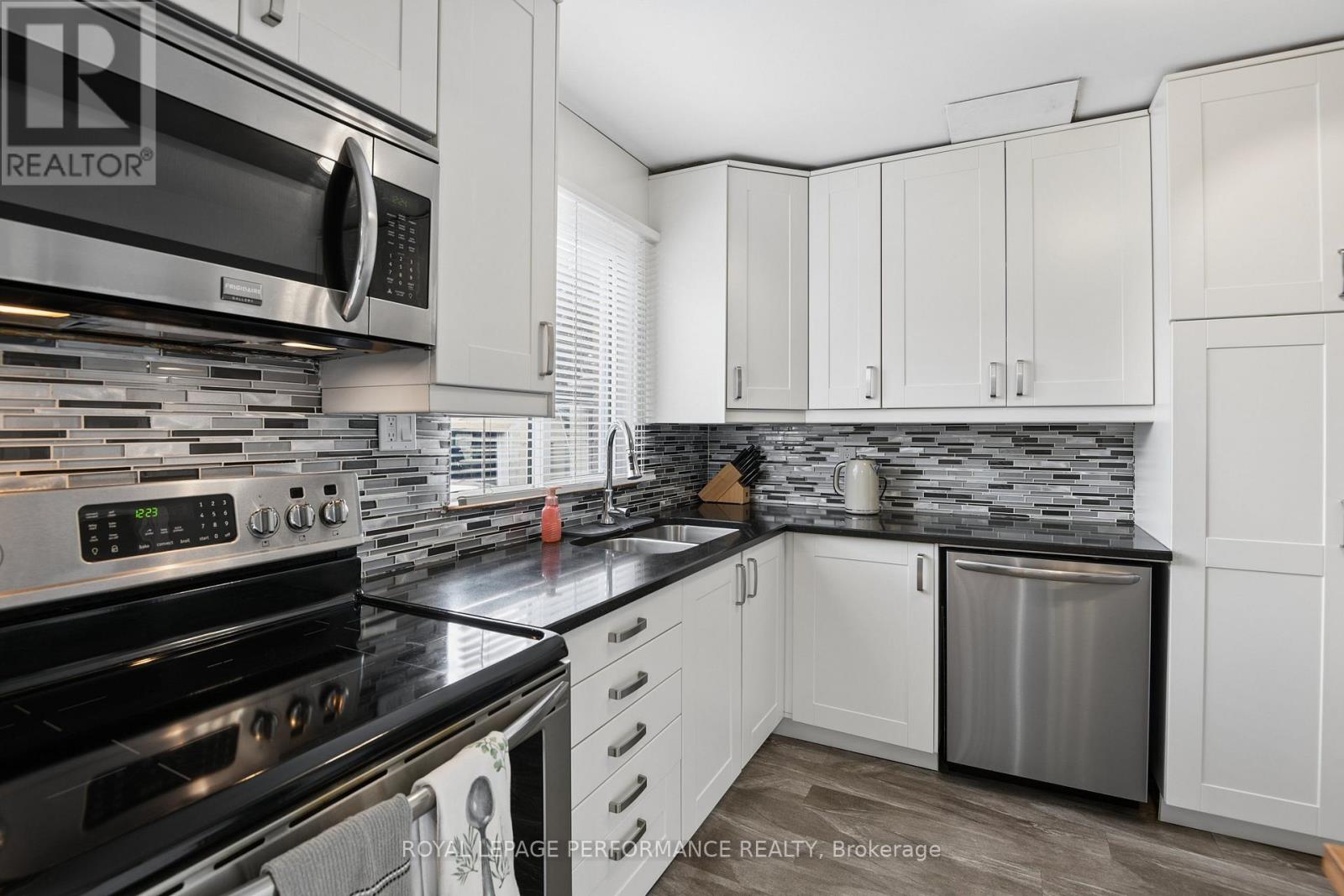2423 Clementine Boulevard, Ottawa, Ontario  K1V 8E1 - Photo 7 - X13757854