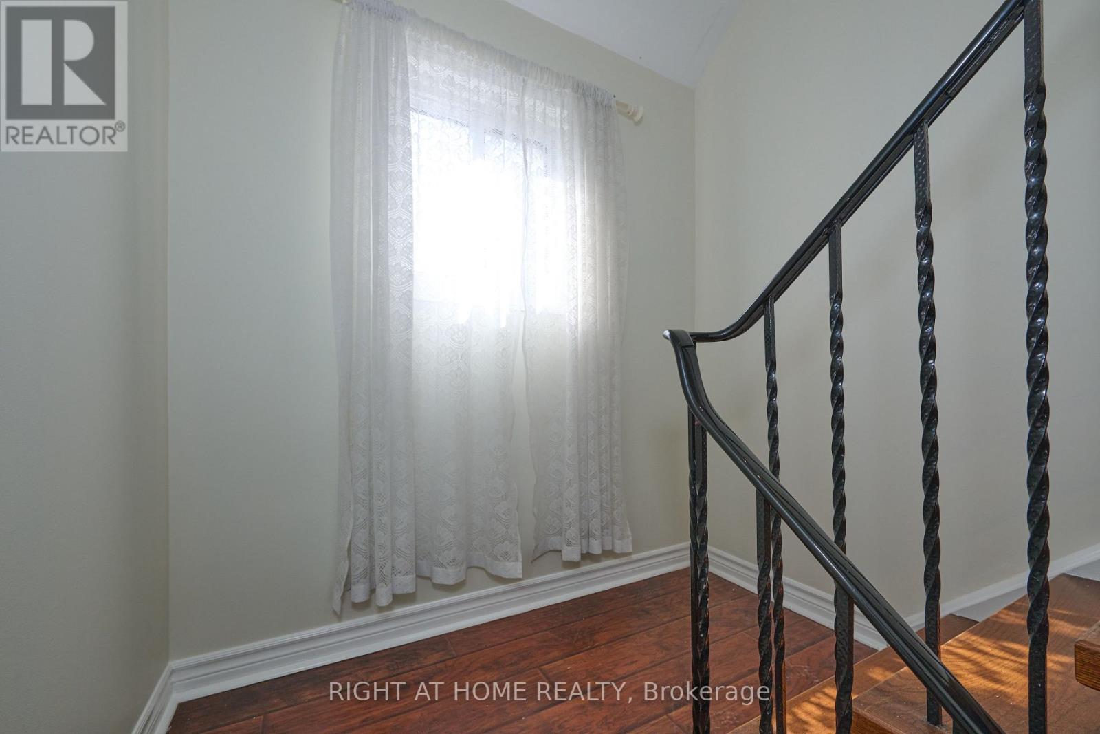 169rc - 169 Rusty Crest Way, Toronto, Ontario  M2J 2Y5 - Photo 11 - C13757848