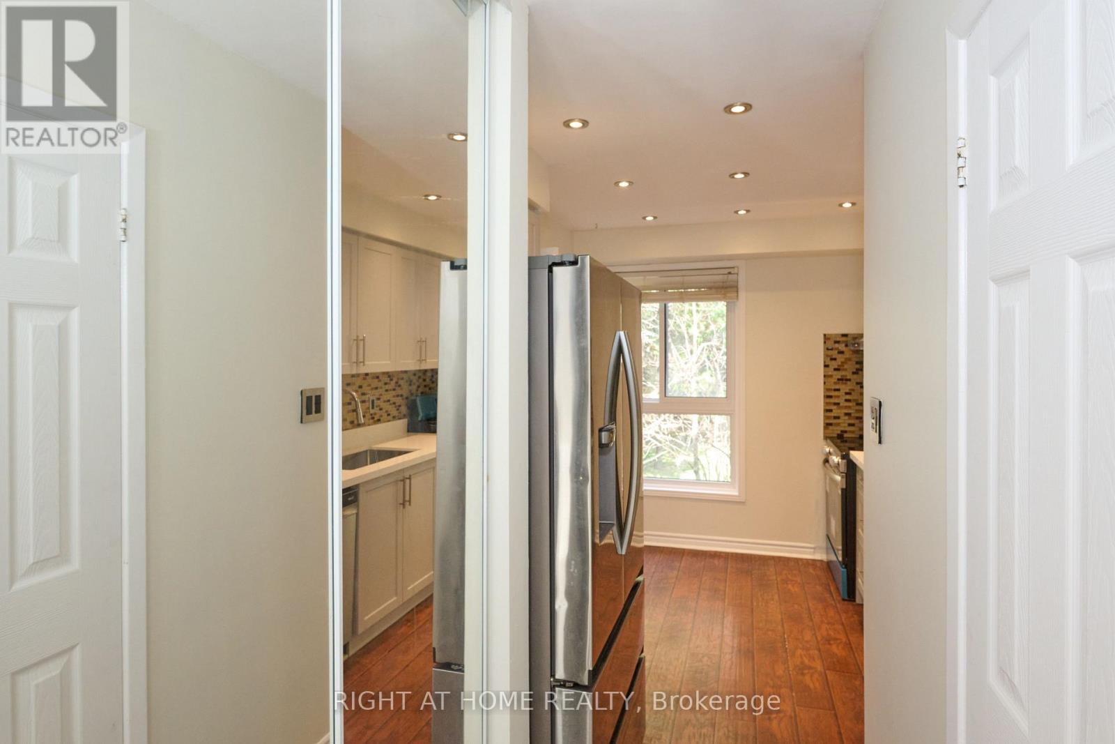 169rc - 169 Rusty Crest Way, Toronto, Ontario  M2J 2Y5 - Photo 17 - C13757848
