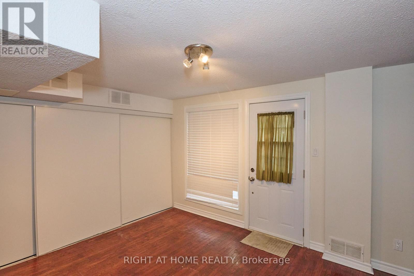 169rc - 169 Rusty Crest Way, Toronto, Ontario  M2J 2Y5 - Photo 18 - C13757848