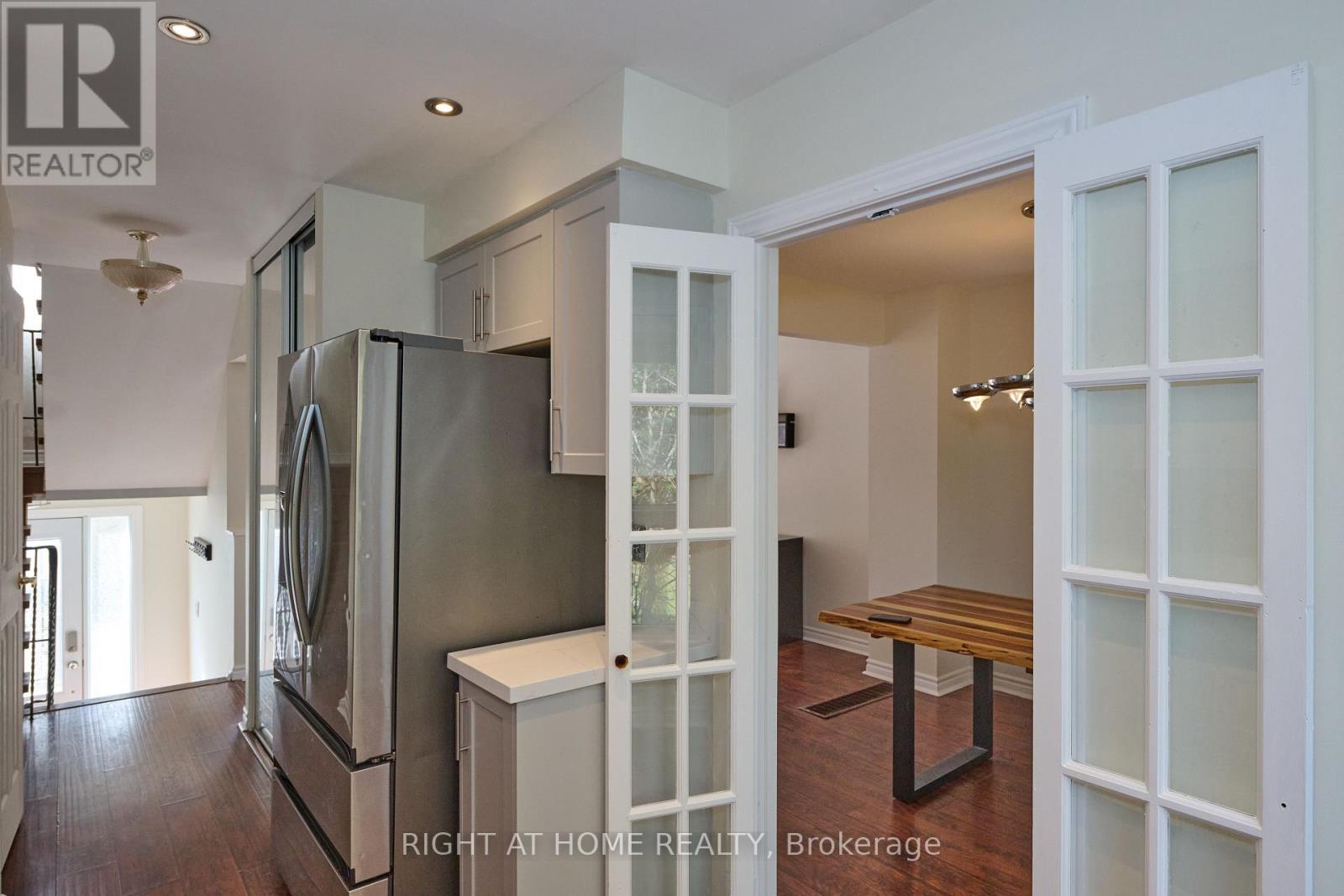 169rc - 169 Rusty Crest Way, Toronto, Ontario  M2J 2Y5 - Photo 9 - C13757848