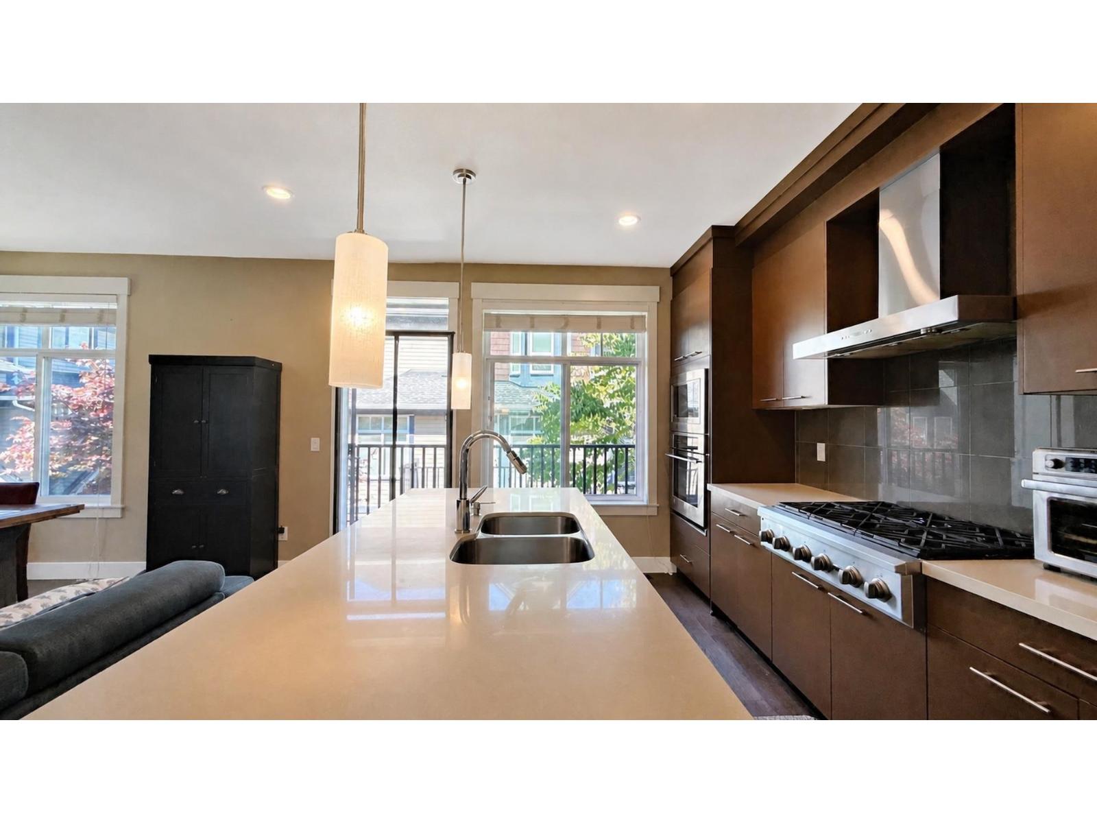 10 15977 26 AVENUE, surrey, British Columbia