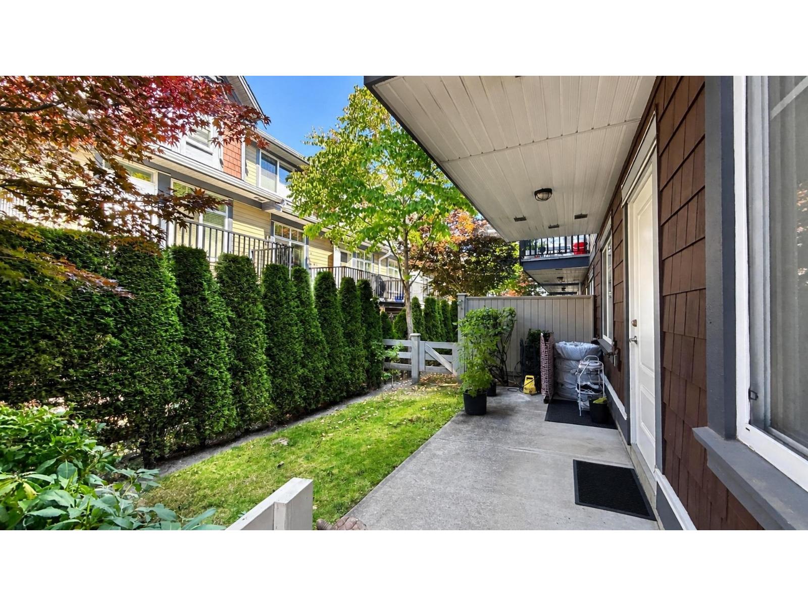 10 15977 26 Avenue, Surrey, British Columbia  V3Z 2W7 - Photo 3 - R3162929