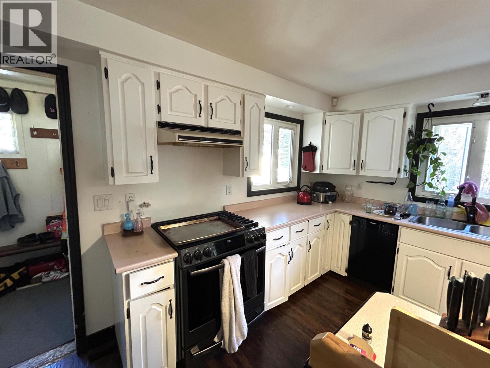2008 Sommerville Road, Prince George, British Columbia  V2N 6T6 - Photo 11 - R3129514