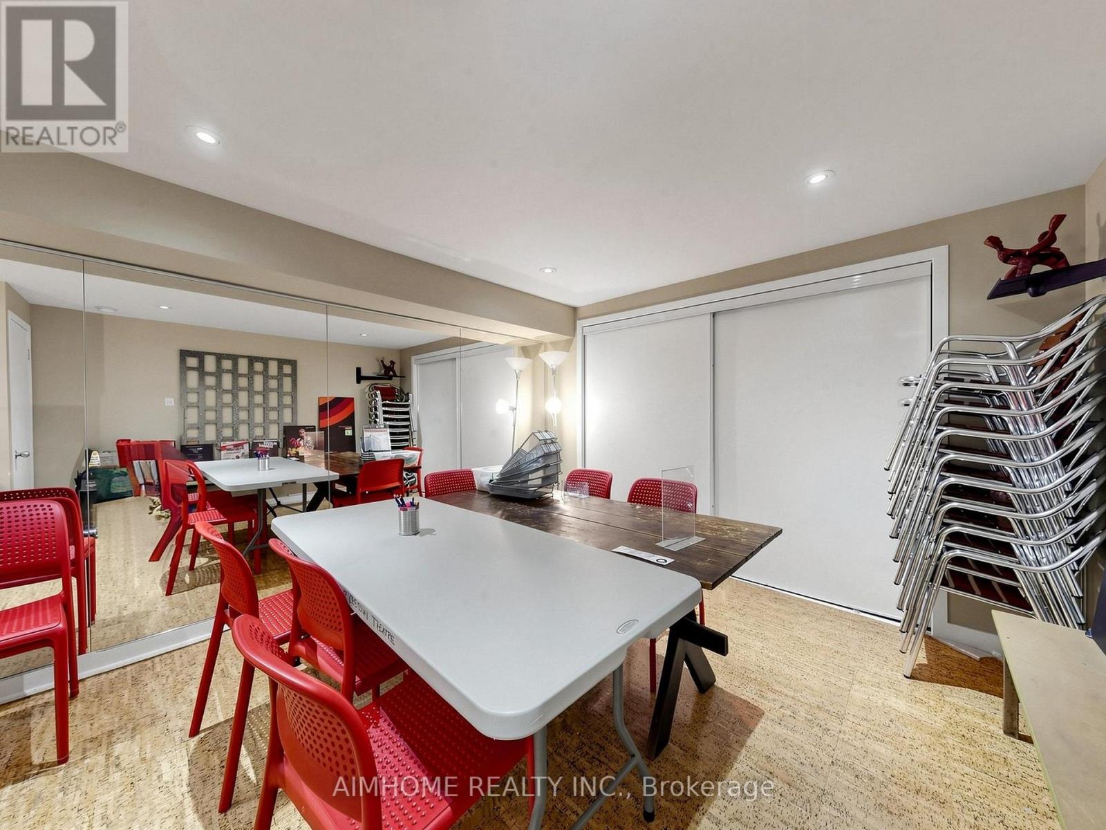 1089 Dundas Street E, Toronto, Ontario  M4M 1R9 - Photo 10 - E13757818