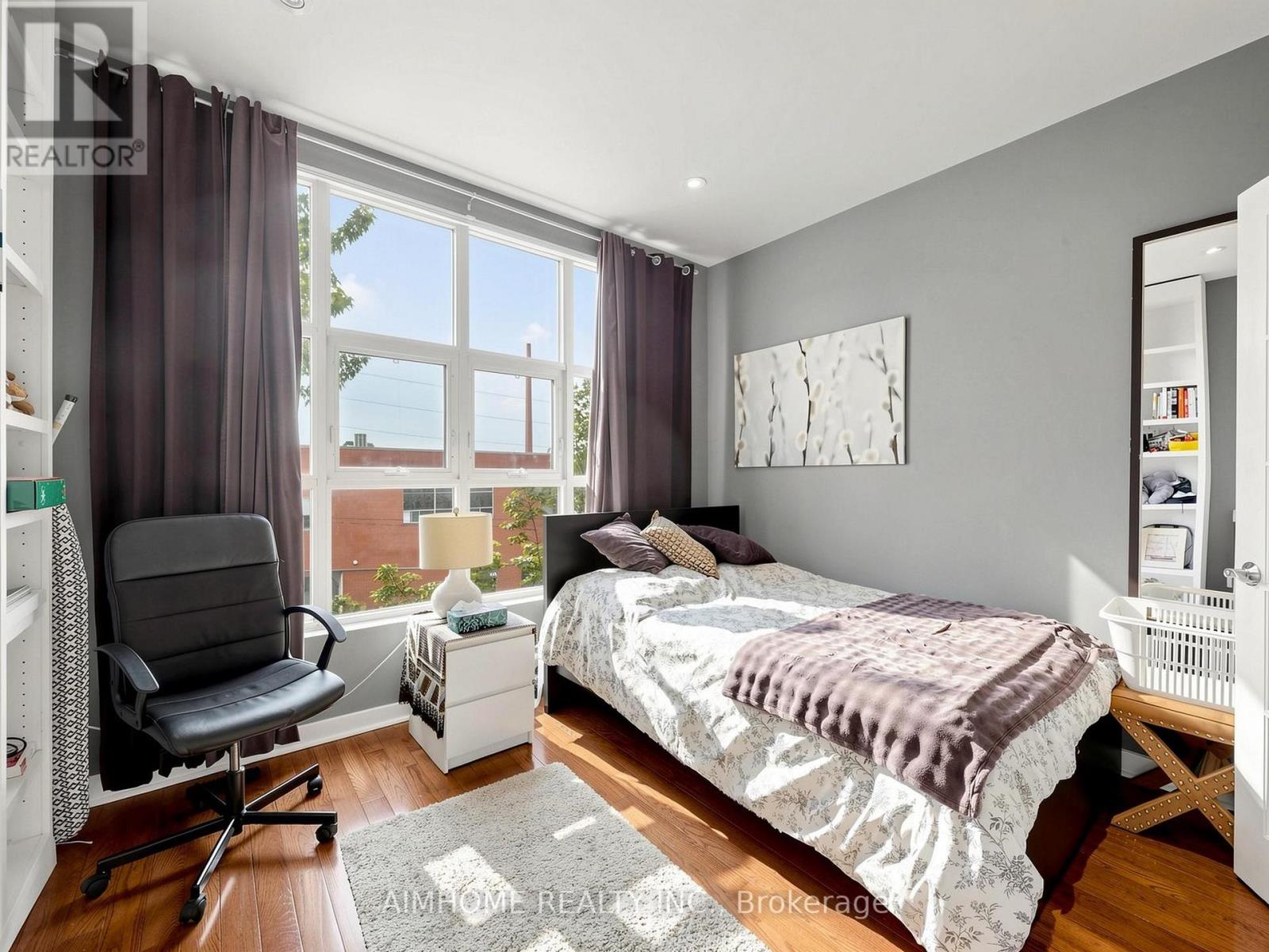 1089 Dundas Street E, Toronto, Ontario  M4M 1R9 - Photo 28 - E13757818