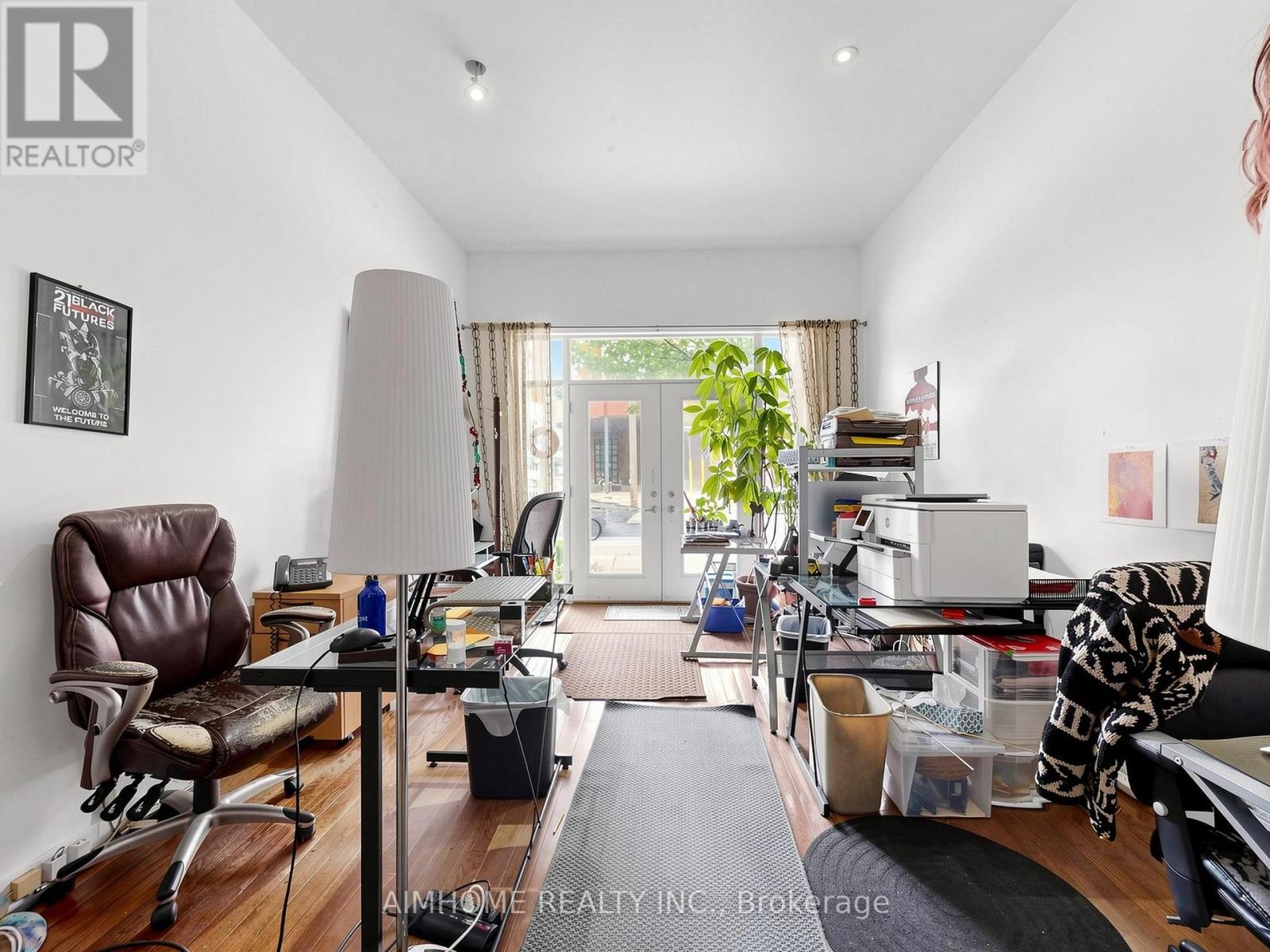 1089 Dundas Street E, Toronto, Ontario  M4M 1R9 - Photo 4 - E13757818