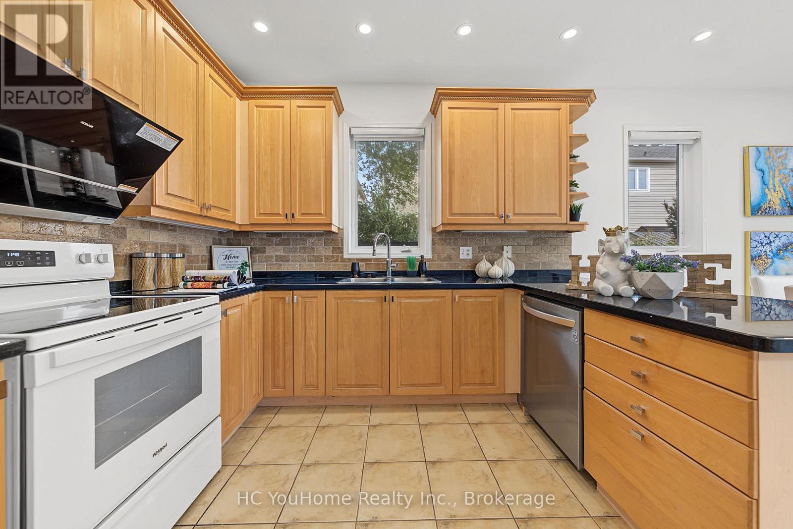 39 Emery Hill Boulevard, Markham, Ontario  L6C 2W7 - Photo 21 - N13757810