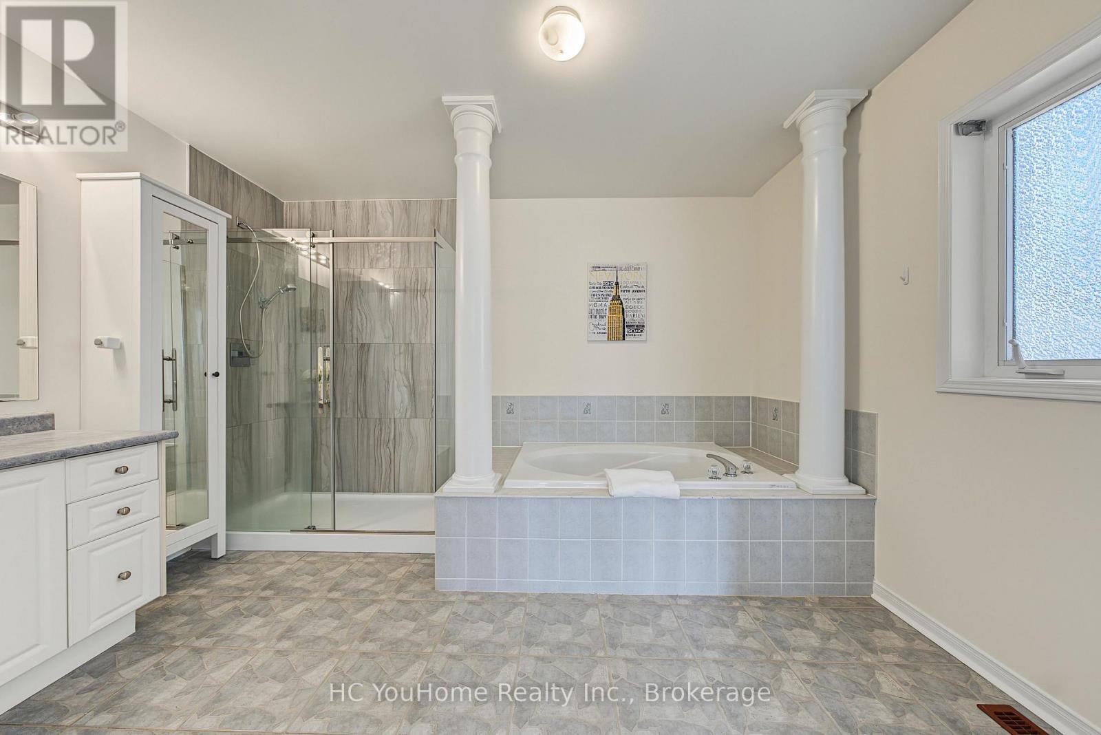 39 Emery Hill Boulevard, Markham, Ontario  L6C 2W7 - Photo 30 - N13757810