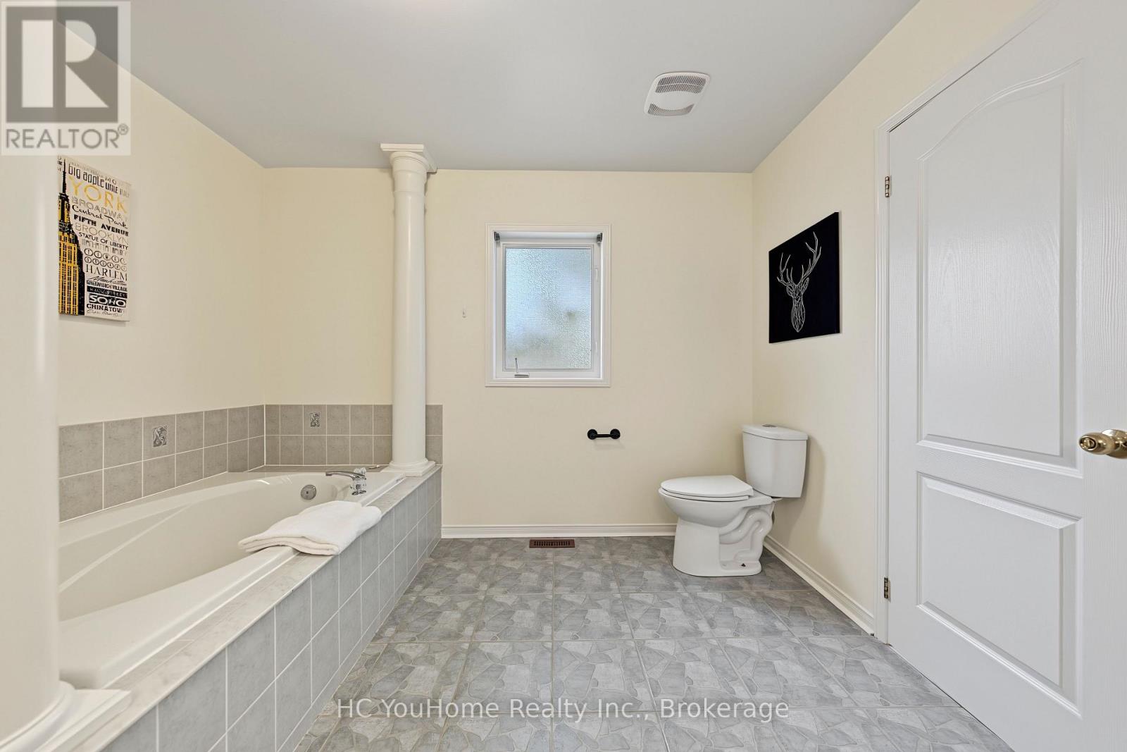 39 Emery Hill Boulevard, Markham, Ontario  L6C 2W7 - Photo 32 - N13757810
