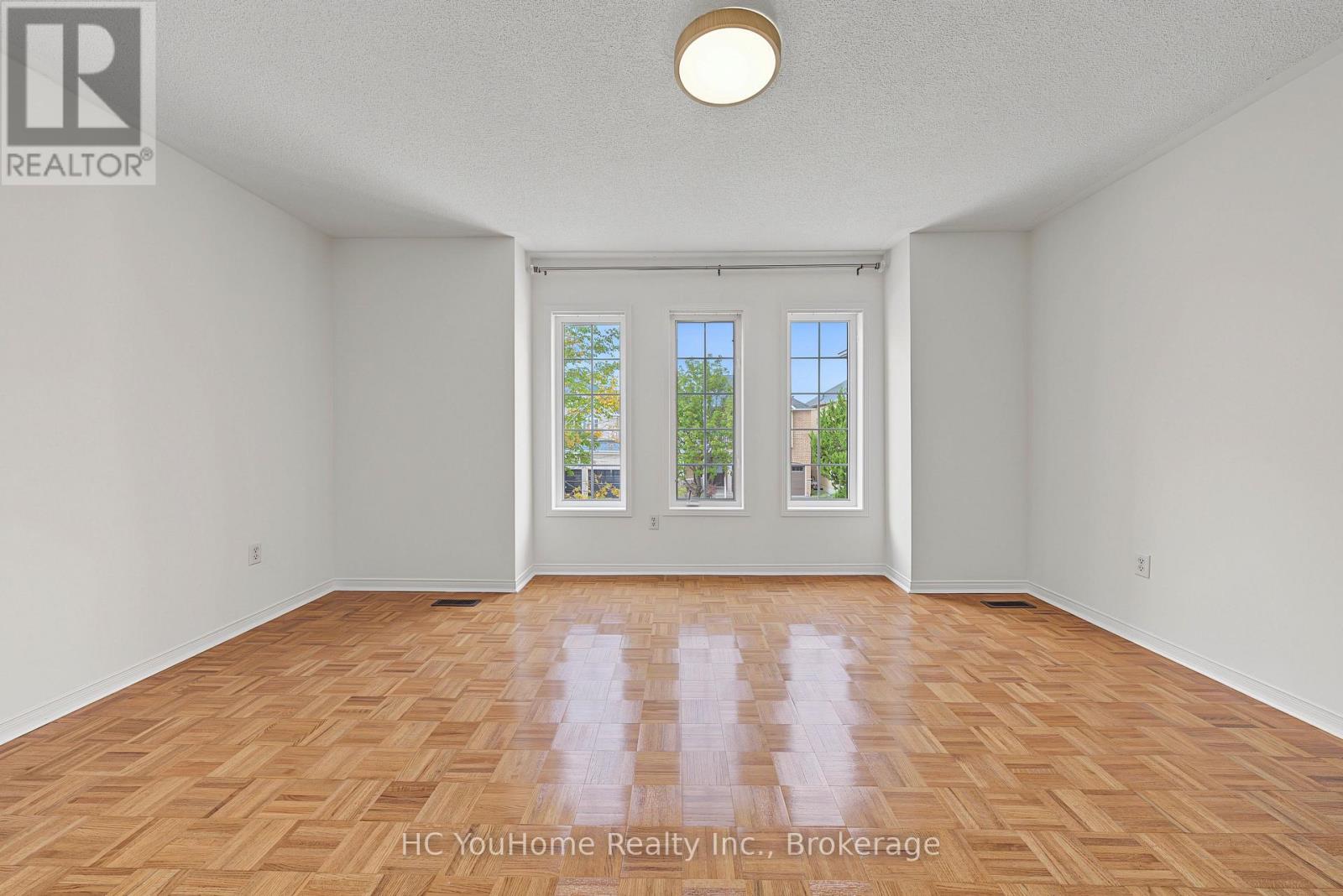 39 Emery Hill Boulevard, Markham, Ontario  L6C 2W7 - Photo 37 - N13757810