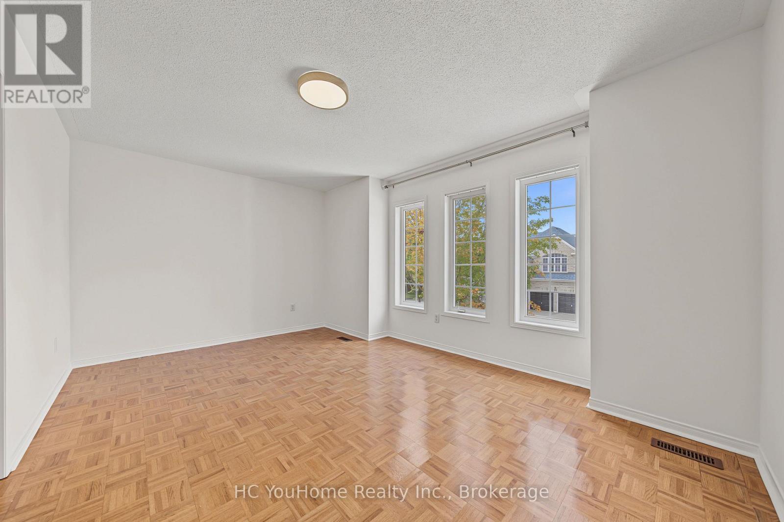 39 Emery Hill Boulevard, Markham, Ontario  L6C 2W7 - Photo 38 - N13757810