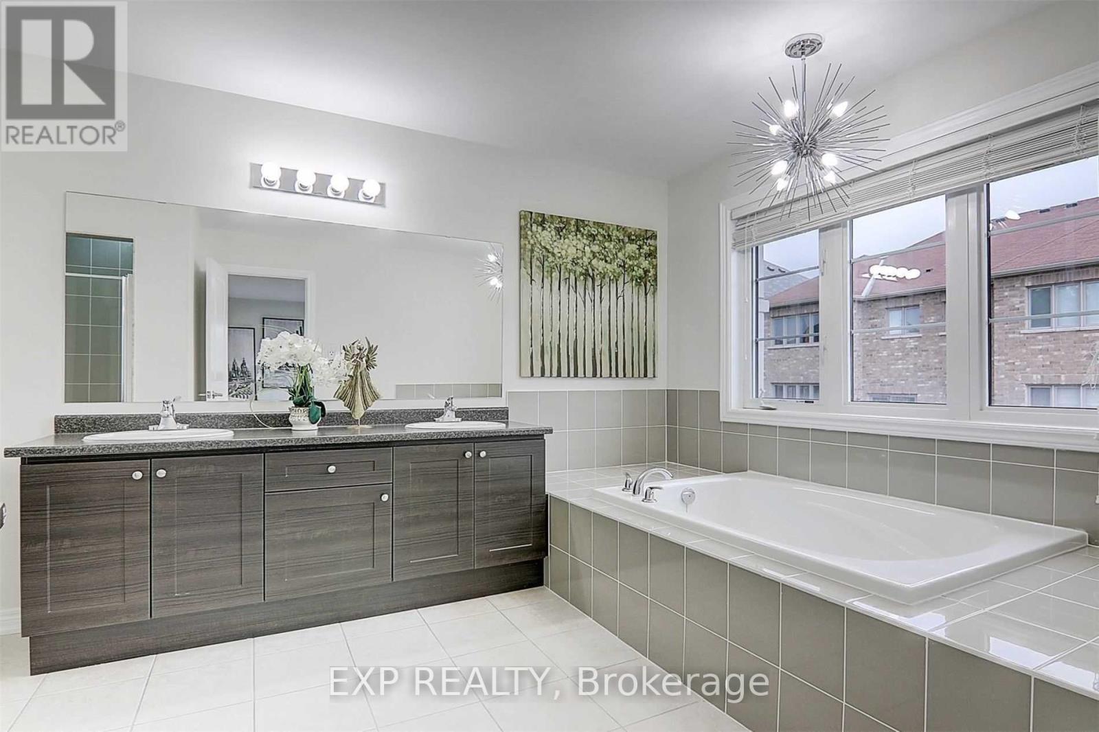 500 Mcgregor Farm Terrace, Newmarket, Ontario  L3X 0H7 - Photo 27 - N13757846