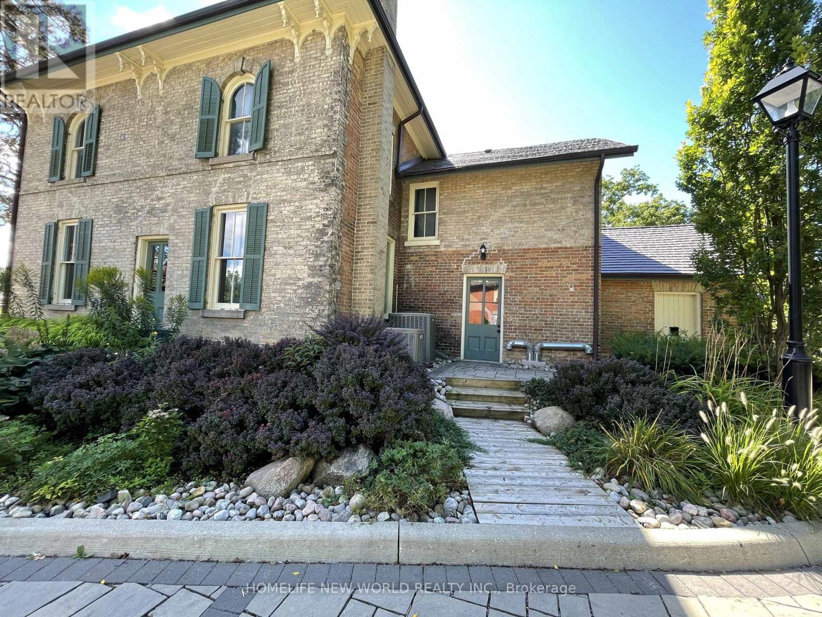 15342 Yonge Street, Aurora, Ontario  L4G 1N8 - Photo 14 - N13757856