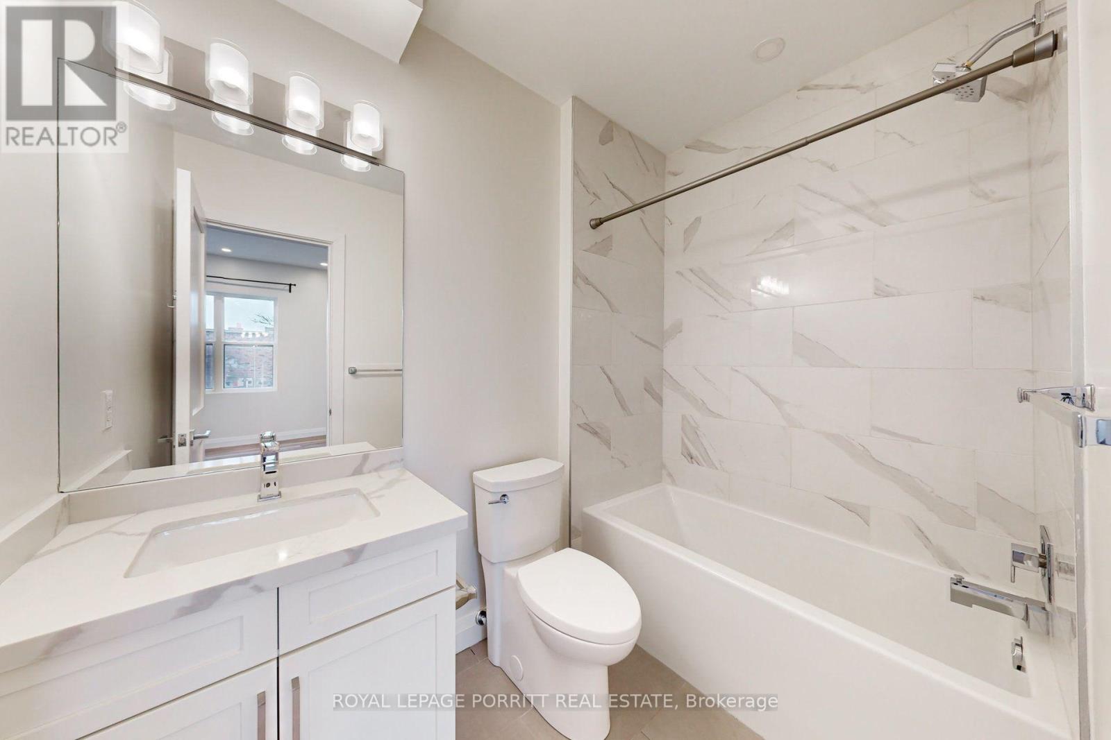 3 - 254 Armadale Avenue, Toronto, Ontario  M6S 3K4 - Photo 26 - W13757858