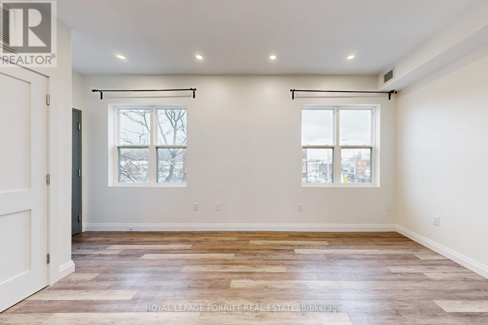 3 - 254 Armadale Avenue, Toronto, Ontario  M6S 3K4 - Photo 8 - W13757858