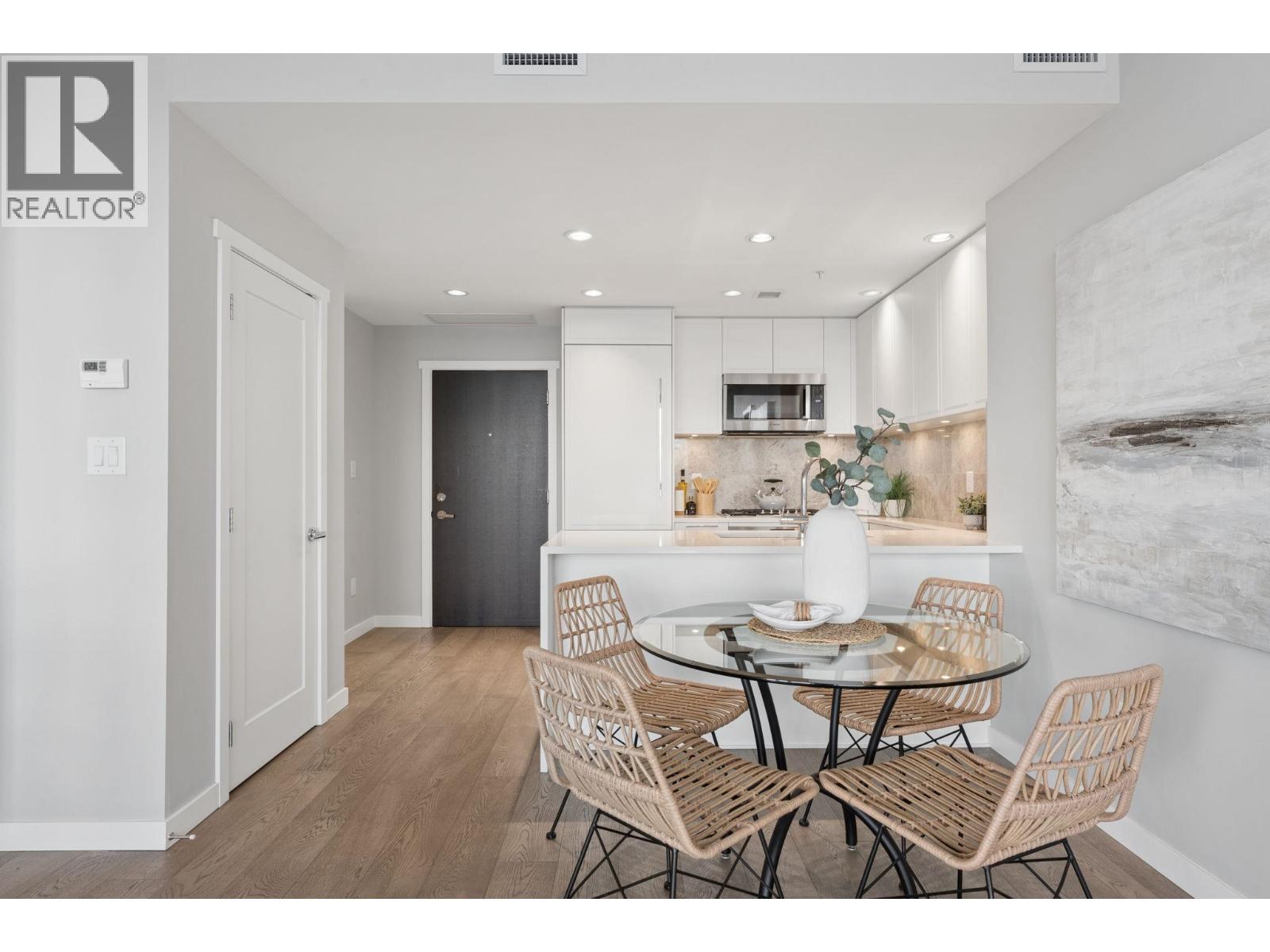 1208 118 Carrie Cates Court, North Vancouver, British Columbia  V7M 0G6 - Photo 11 - R3162422