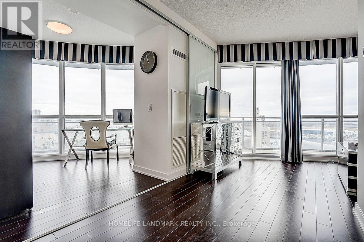 1912 - 38 Dan Leckie Way, Toronto, Ontario  M5V 2V6 - Photo 15 - C13757864