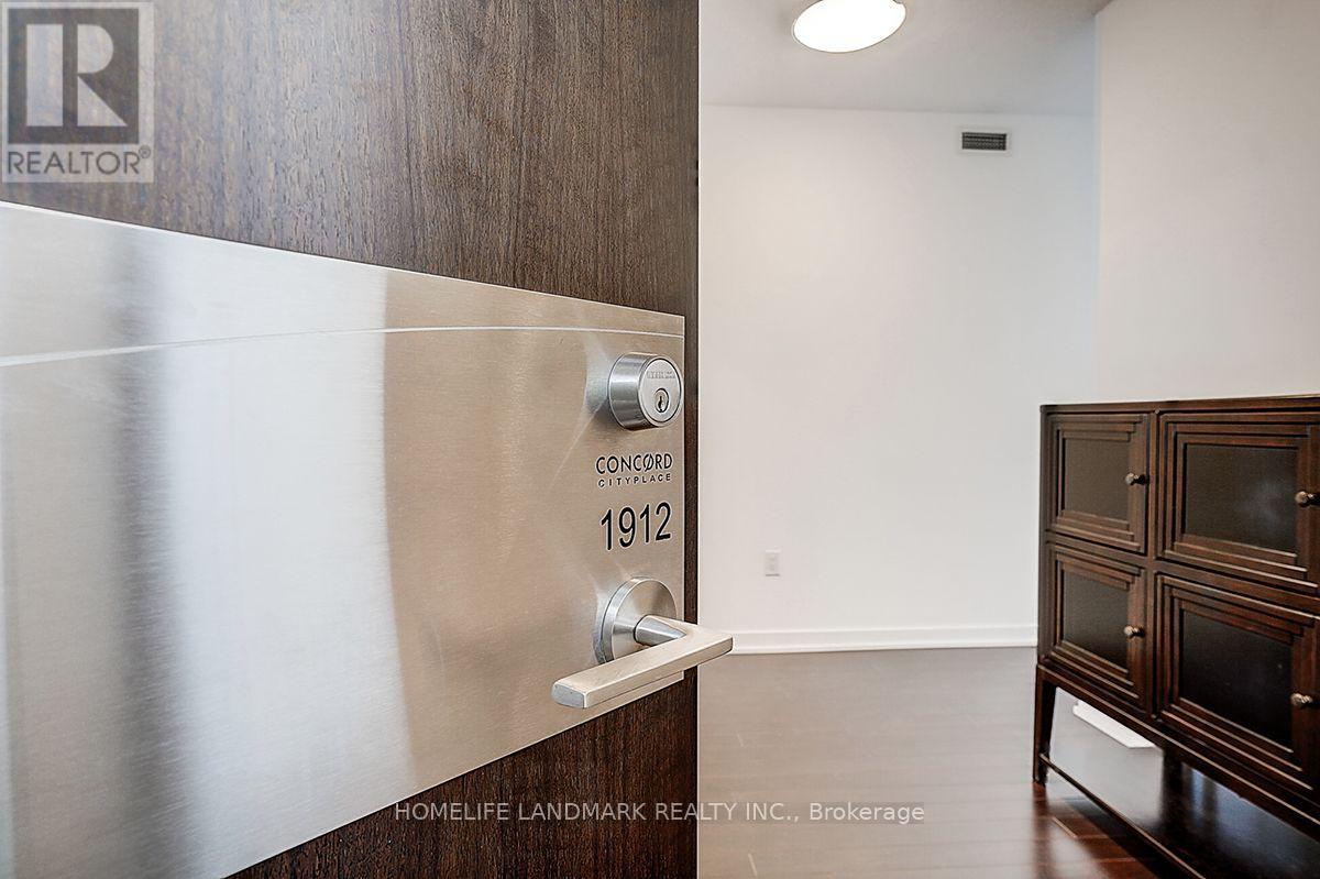 1912 - 38 Dan Leckie Way, Toronto, Ontario  M5V 2V6 - Photo 3 - C13757864