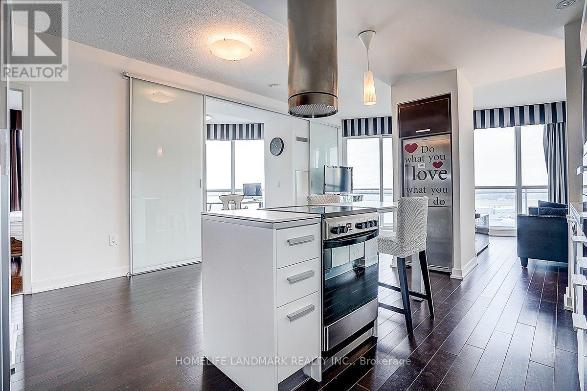 1912 - 38 Dan Leckie Way, Toronto, Ontario  M5V 2V6 - Photo 5 - C13757864