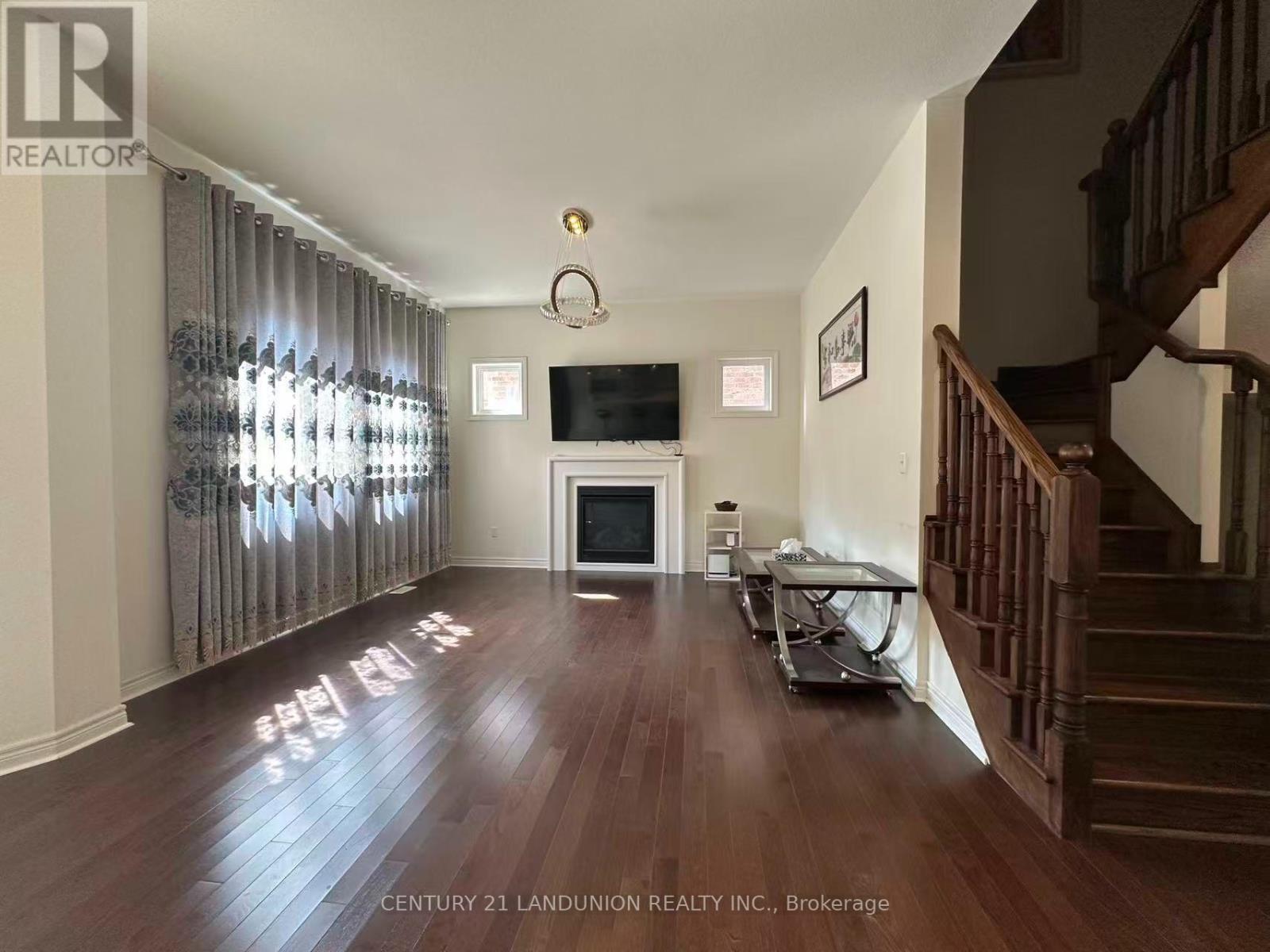 5 Portia Street, Markham, Ontario L6B 0Z4 - Photo 6 - N13757870