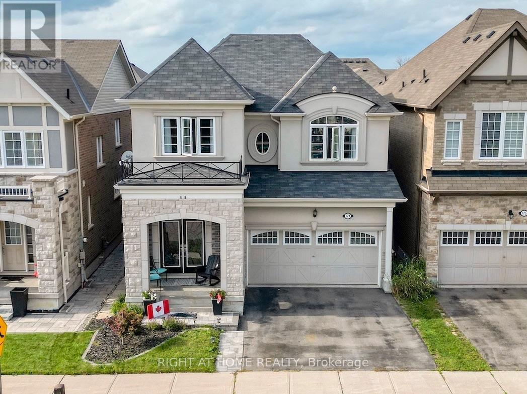171 THOMAS PHILLIPS DRIVE, Aurora, Ontario