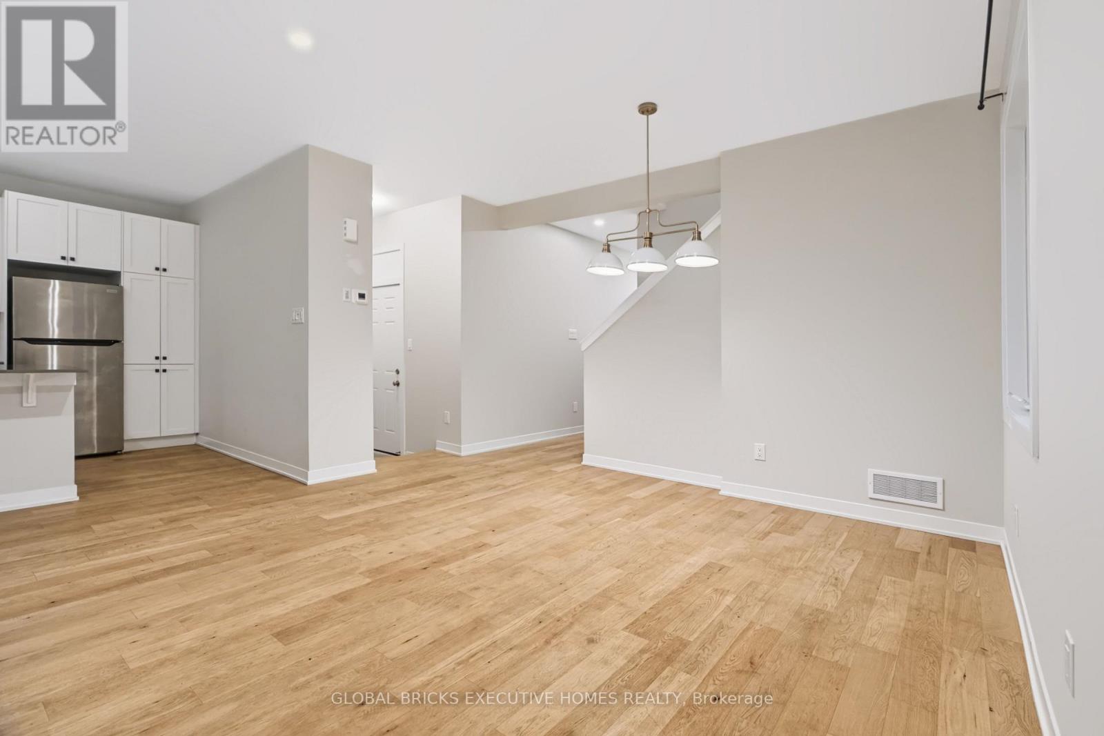 509 Marcato Lane, Ottawa, Ontario  K1W 0S5 - Photo 8 - X13743262