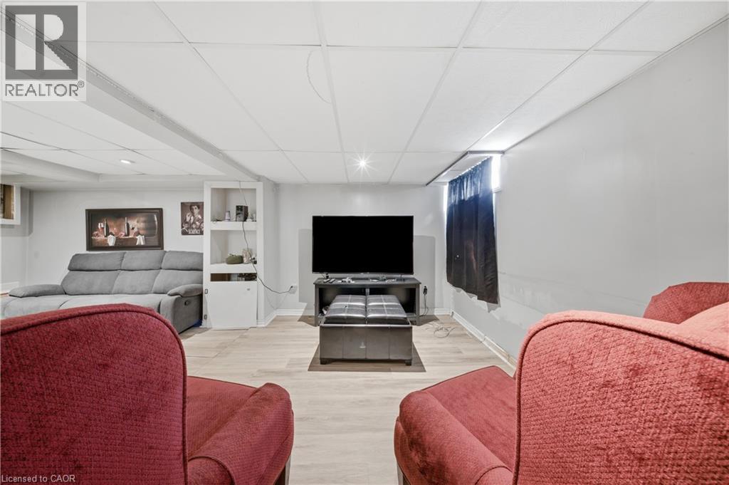6376 Ash Street, Niagara Falls, Ontario  L2G 2H5 - Photo 25 - 40860473