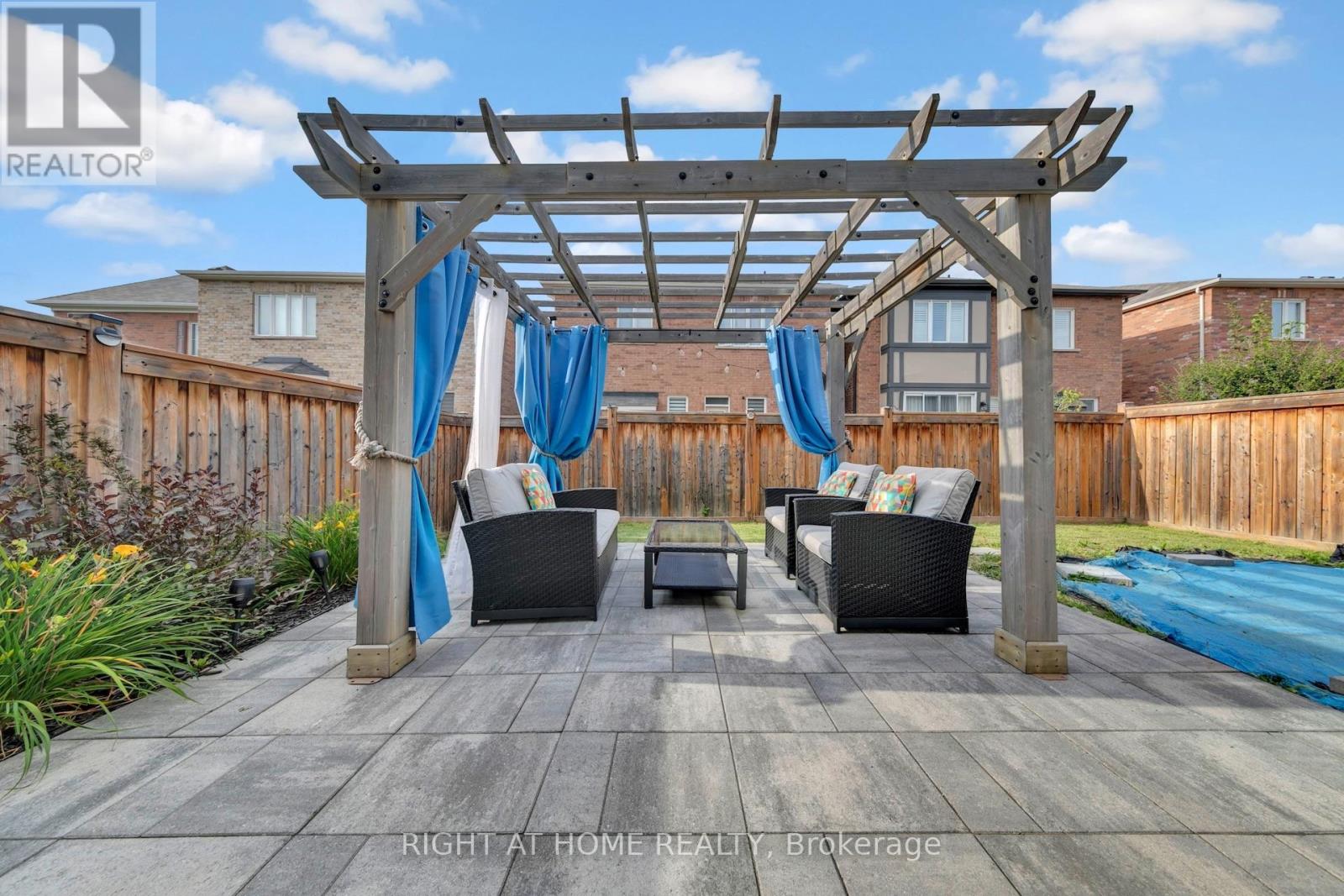 171 Thomas Phillips Drive, Aurora, Ontario  L4G 0X9 - Photo 34 - N13757884