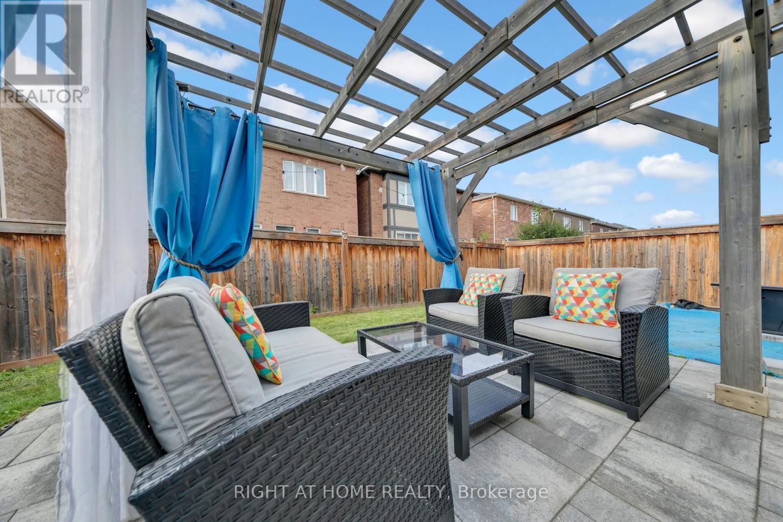 171 Thomas Phillips Drive, Aurora, Ontario  L4G 0X9 - Photo 32 - N13757884